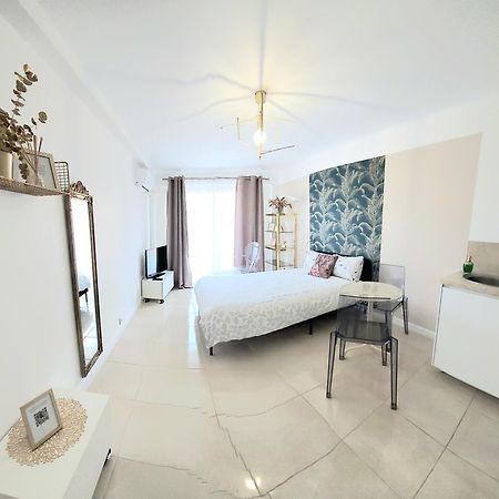Cannes Carnot 1 Exterior photo