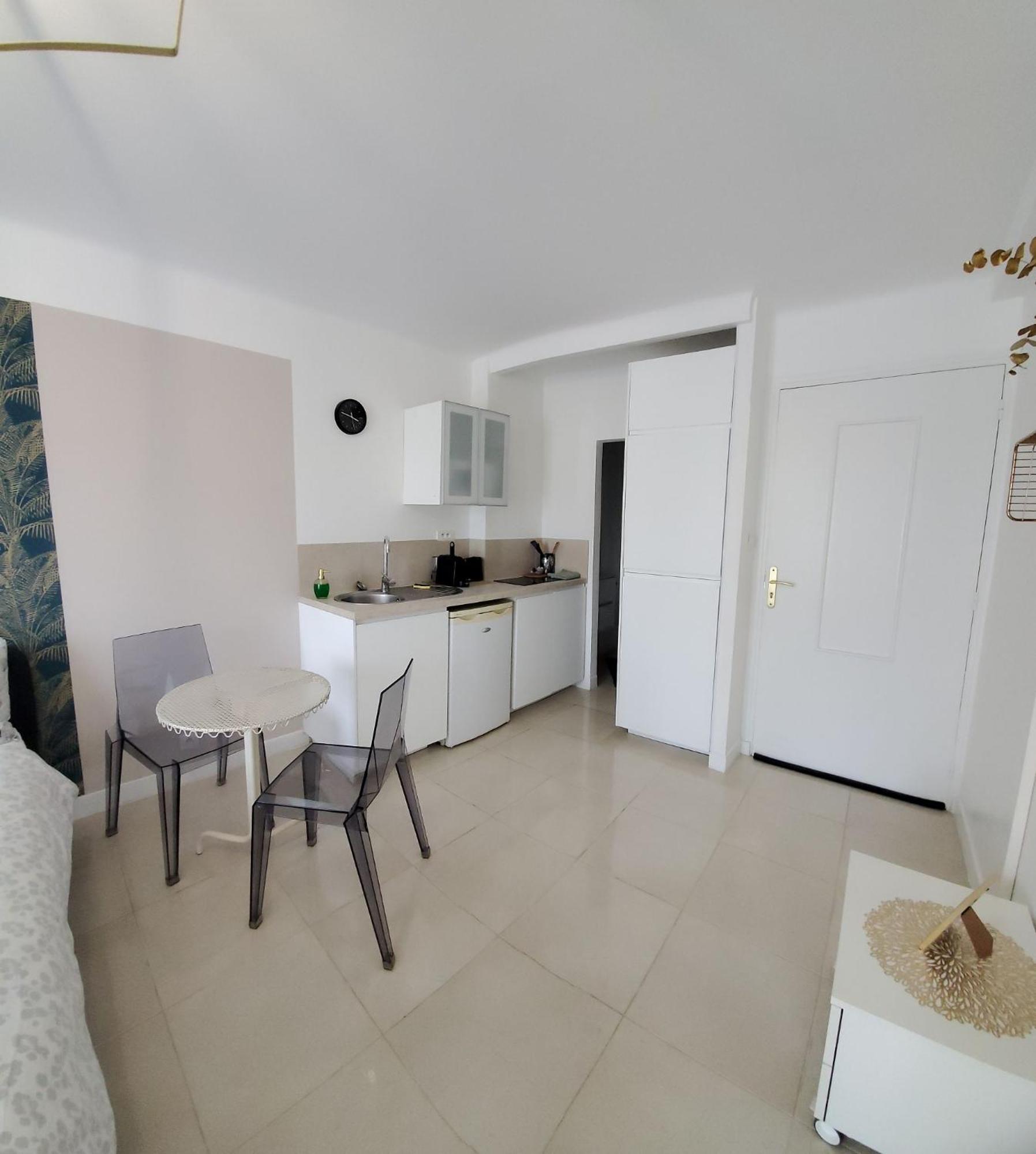 Cannes Carnot 1 Exterior photo